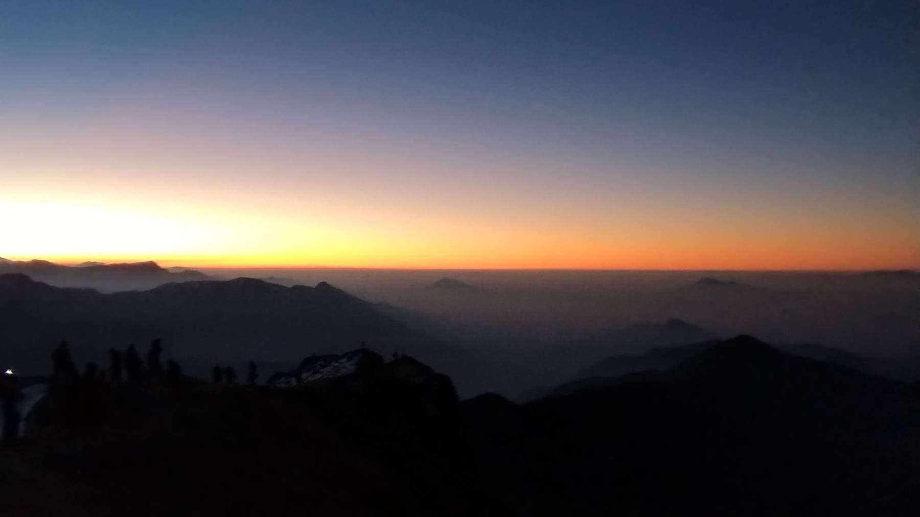 Kedarkantha Trek: The Night We Climbed for Sunrise