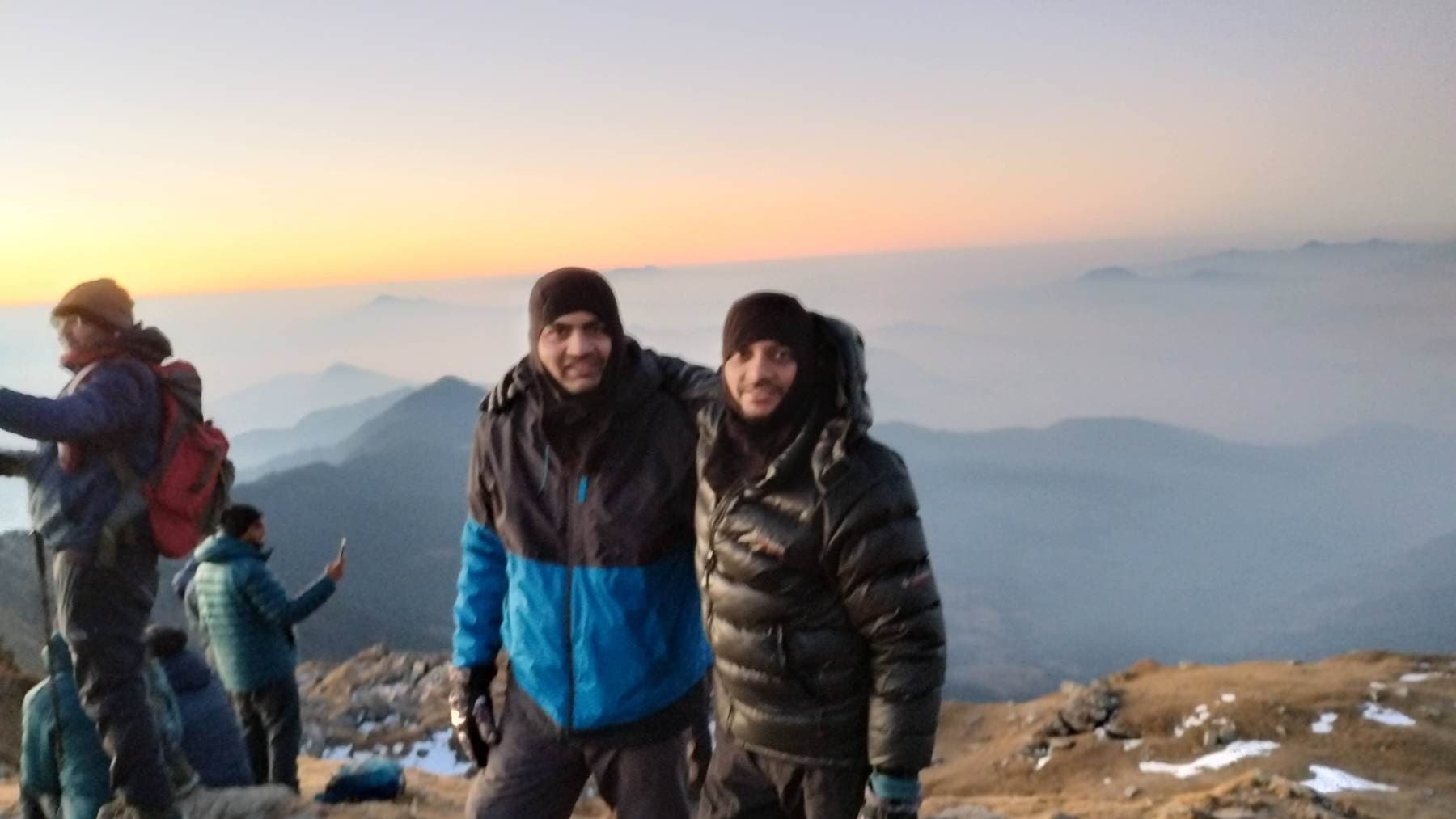 Kedarkantha Trek: The Night We Climbed for Sunrise