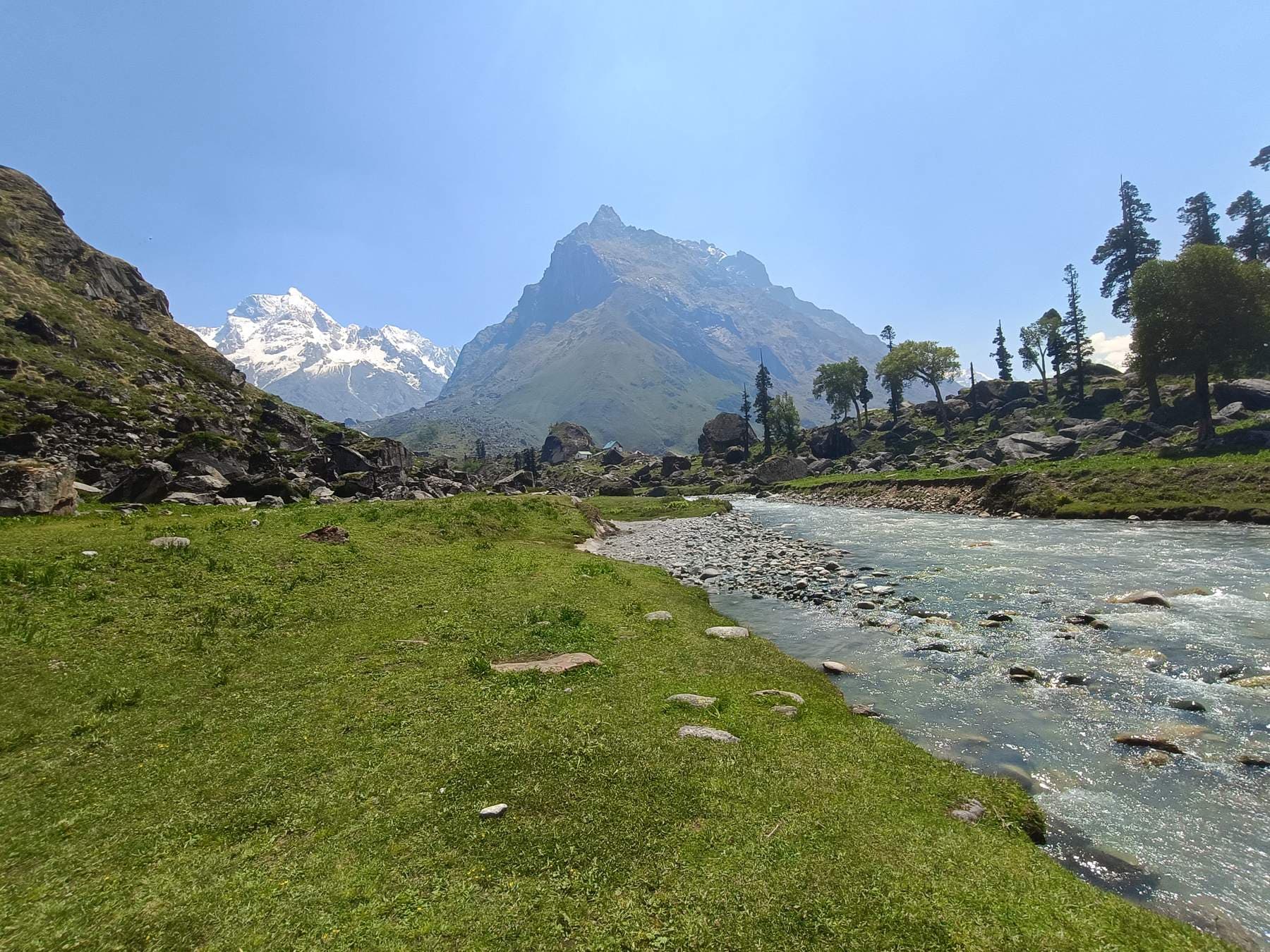 Har Ki Dun Trek: Green Valleys, Snow & Memories That Stayed With Me