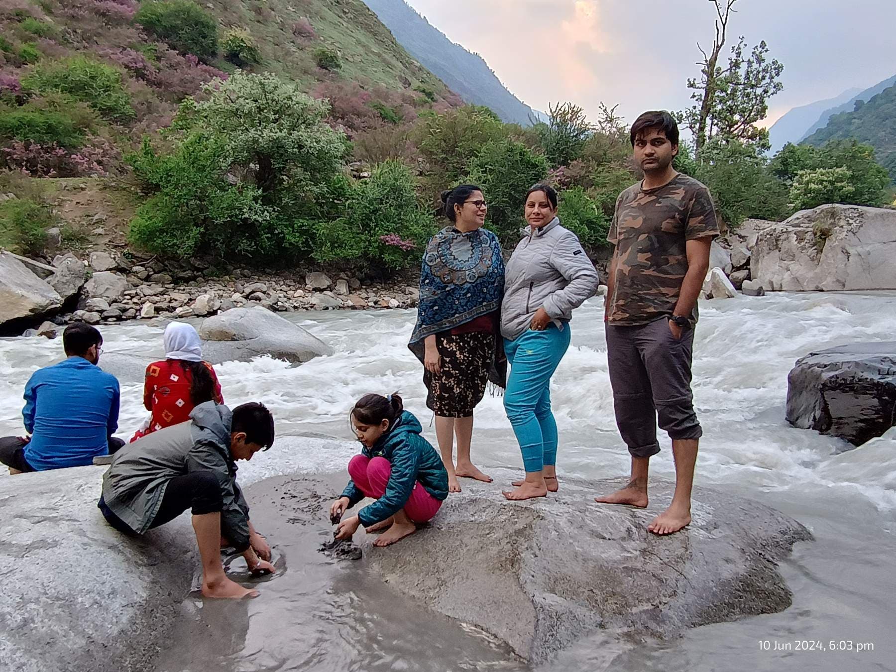 Har Ki Dun Trek: Green Valleys, Snow & Memories That Stayed With Me